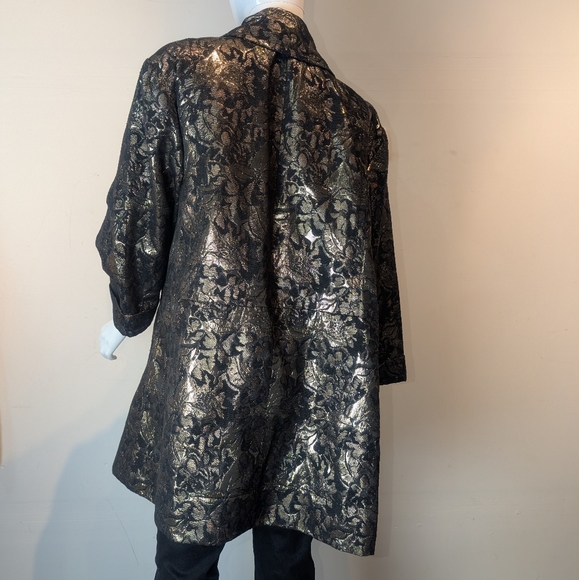 Lane Bryant Brocade Blazer Black and Gold Size 18/20 - Picture 2 of 15